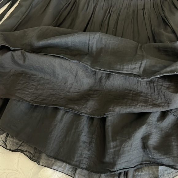 made in Italy 21 inch lined skirt - Picture 2 of 3